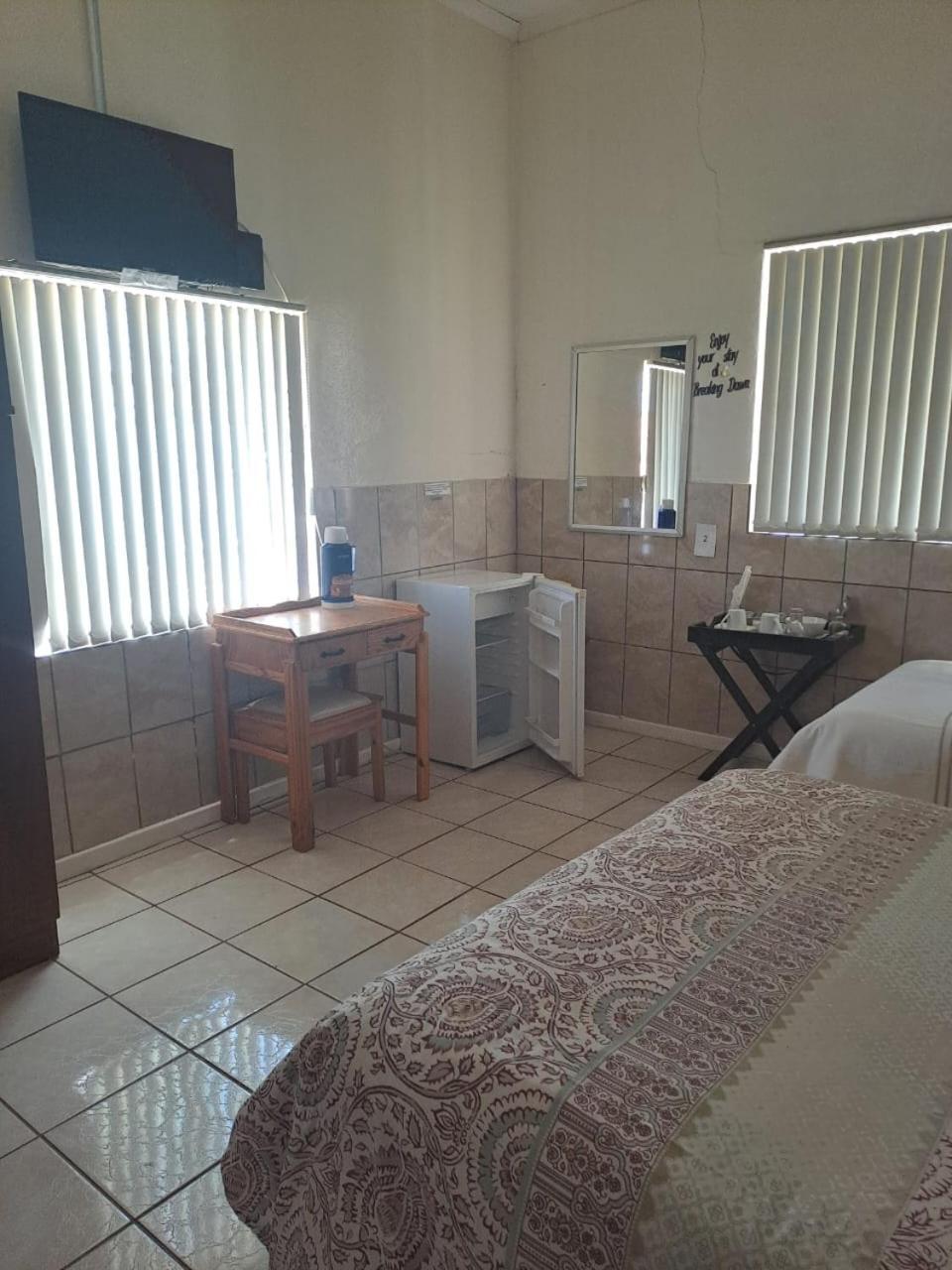 Breaking Dawn Bed and Breakfast Noupoort Εξωτερικό φωτογραφία