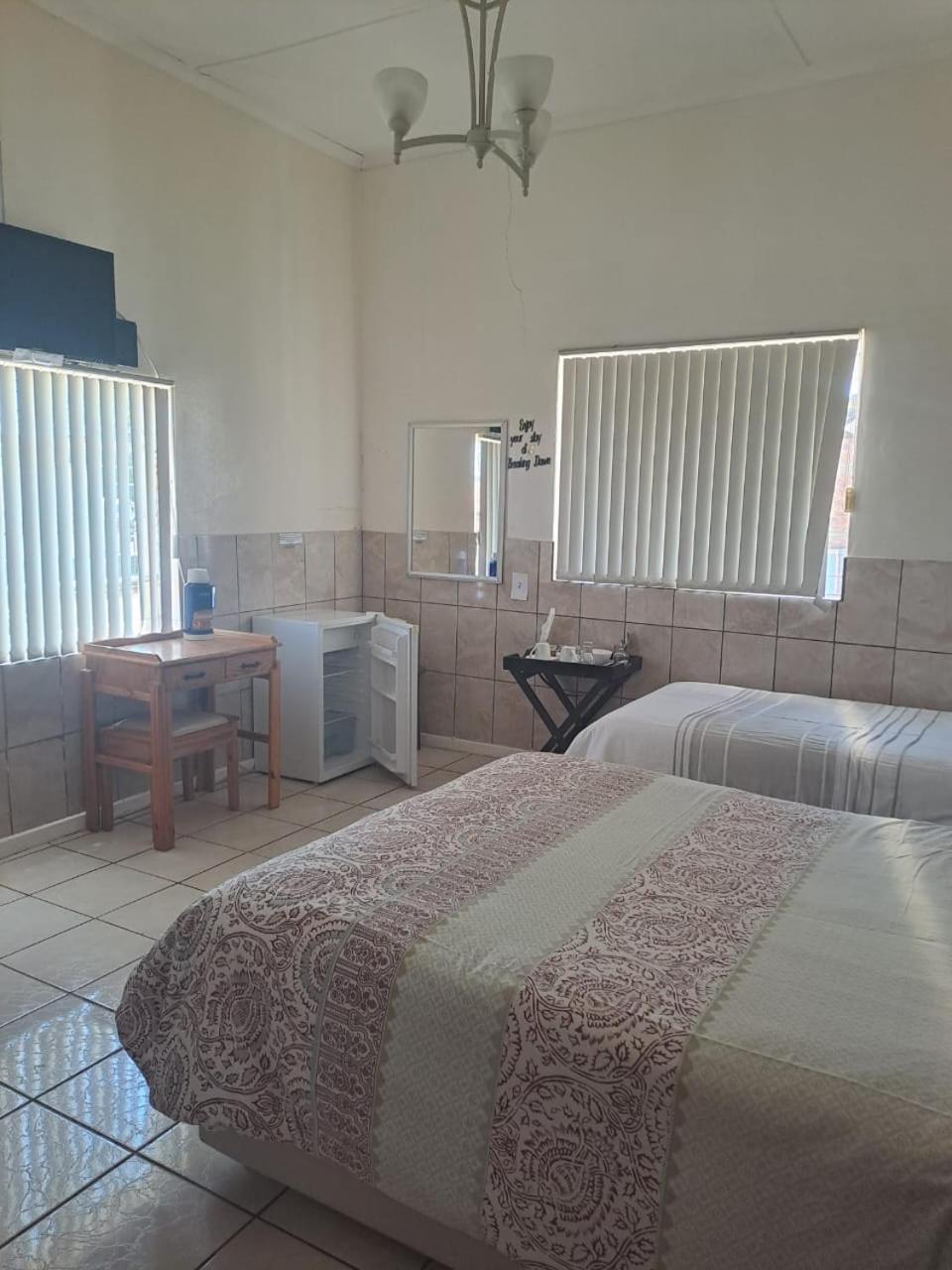 Breaking Dawn Bed and Breakfast Noupoort Εξωτερικό φωτογραφία